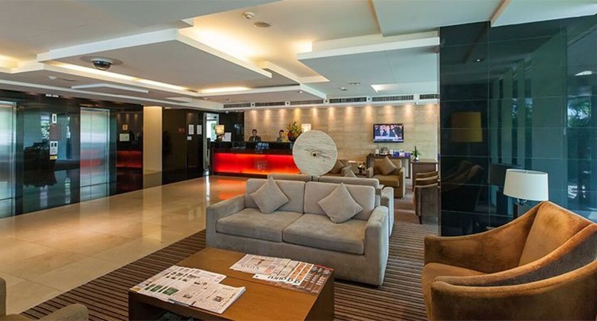 Oakwood Residence Sukhumvit 24